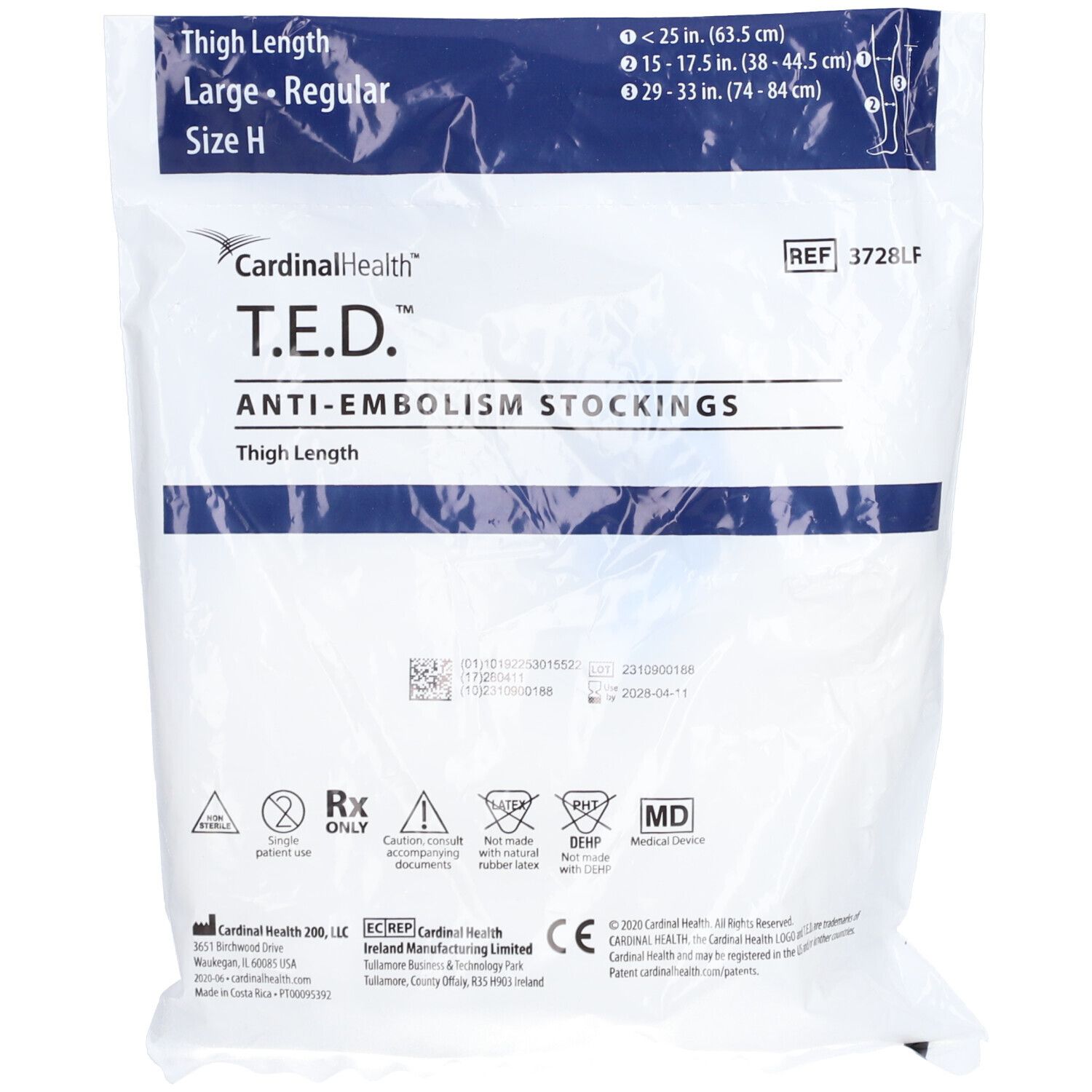 Verpackung mit medizinischen Strümpfen. Aufschrift: T.E.D. Anti-Embolie-Strümpfe. Größe H, Oberschenkel-Länge.