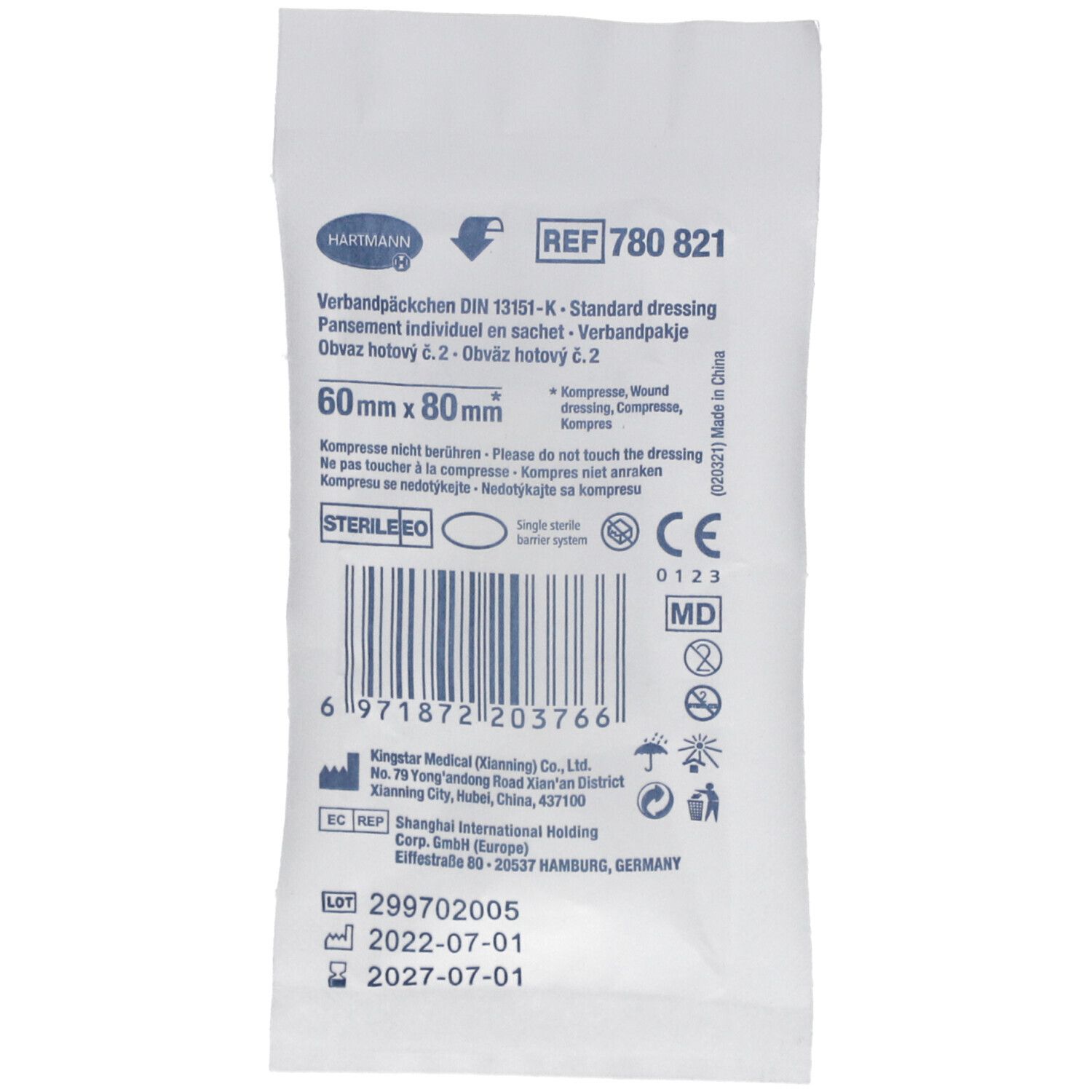Verpackung IVF® Verbandpäckchen steril klein. Text: Hartmann, DIN 13151-K, Kompresse. Mit CE-Kennzeichnung und Barcode.