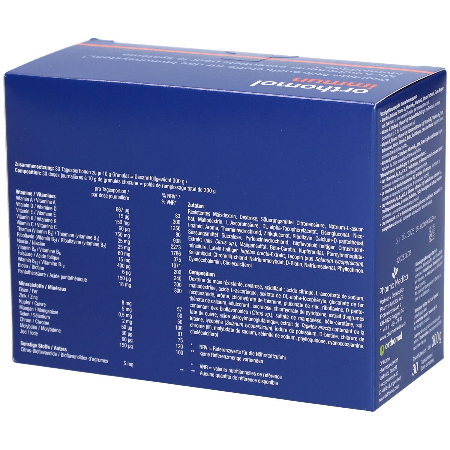 Boîte bleue "orthomol immun" avec liste des ingrédients. Liste des vitamines, minéraux et autres ingrédients par portion.