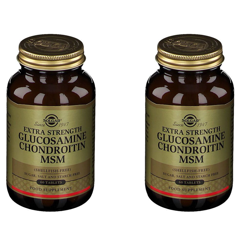 Zwei braune Glasflaschen mit goldenen Deckeln. Auf den Etiketten steht: Extra Strength Glucosamine Chondroitin MSM. Marke: SOLGAR.