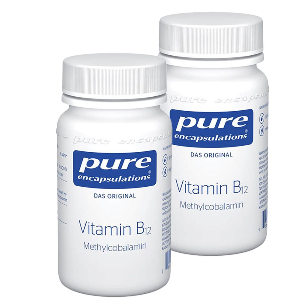Zwei weiße Flaschen mit Schraubverschluss. Aufschrift: pure encapsulations, Vitamin B12, Methylcobalamin.