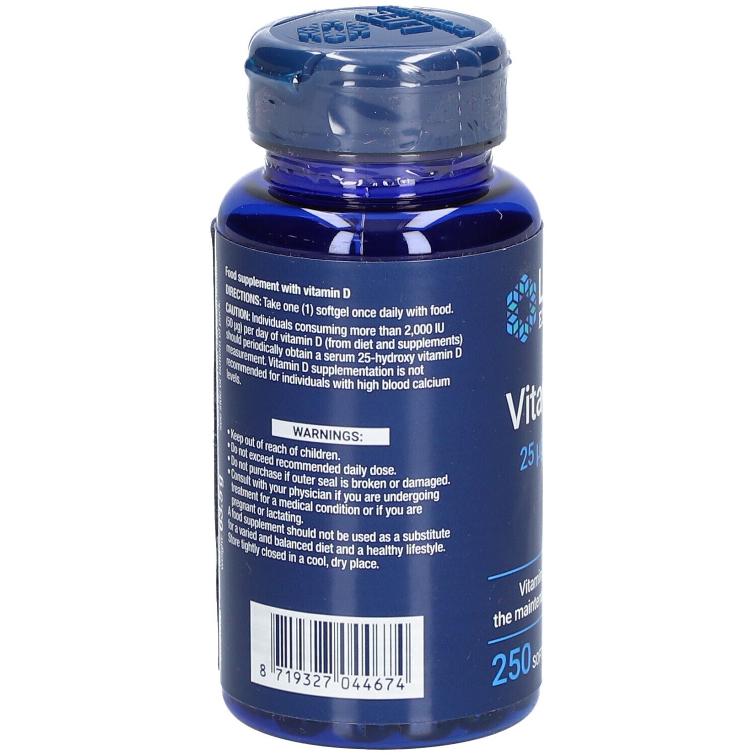 Dos d'un flacon bleu de vitamine D3. Texte: Avertissements, ingrédients, numéro de lot, code-barres.