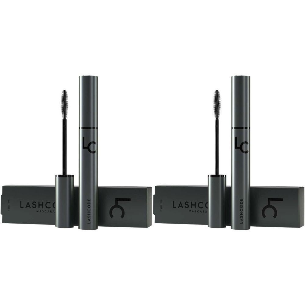 Zwei Mascara-Tuben mit Bürsten und Verpackungen. Auf den Tuben steht "LC" und "LASHCODE".