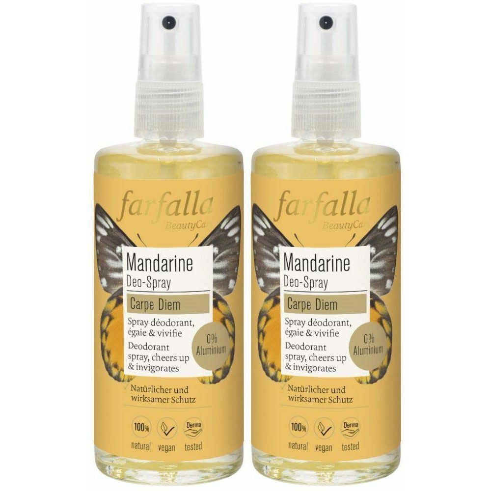 Zwei Sprühflaschen mit Mandarine Deo-Spray. Aufschrift: farfalla, Mandarine, Carpe Diem. 0% Aluminium. Vegan.
