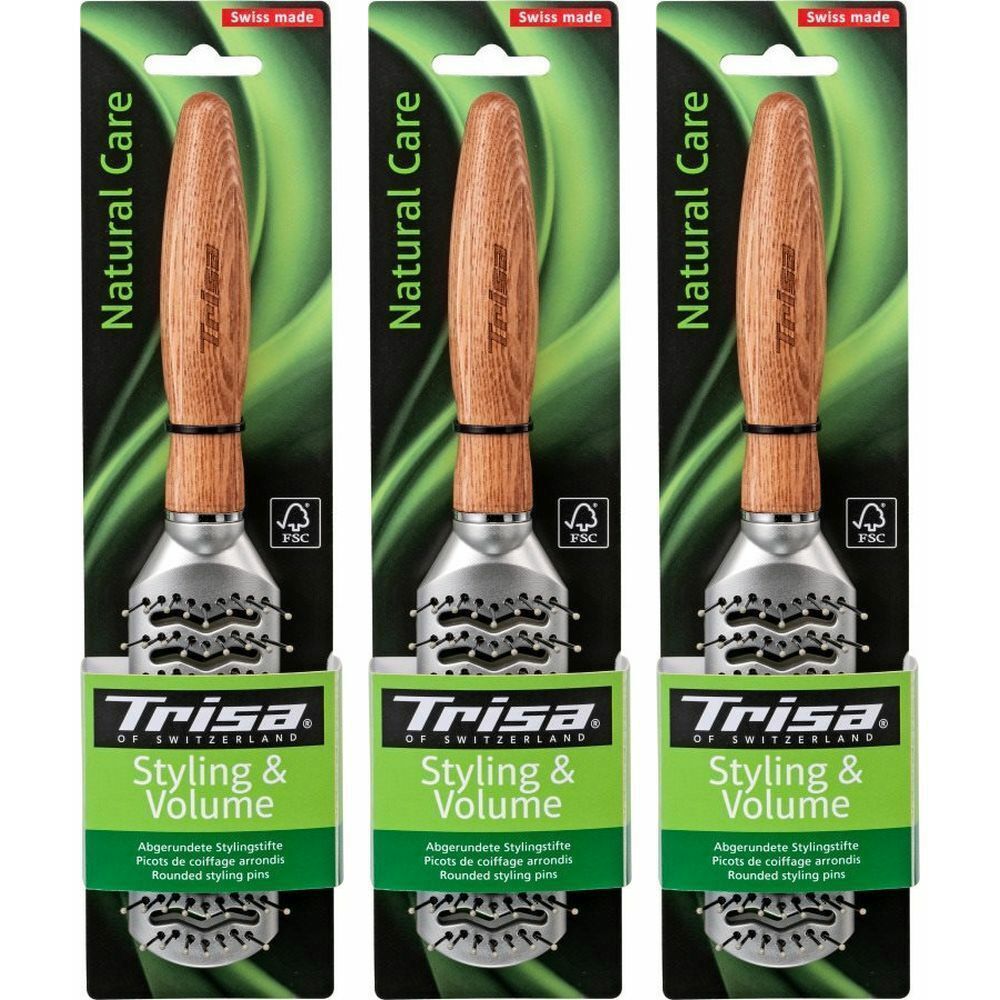 Drei Haarbürsten mit Holzgriff und Metallborsten in Verpackung. Aufschrift: Trisa, Styling & Volume, Natural Care.