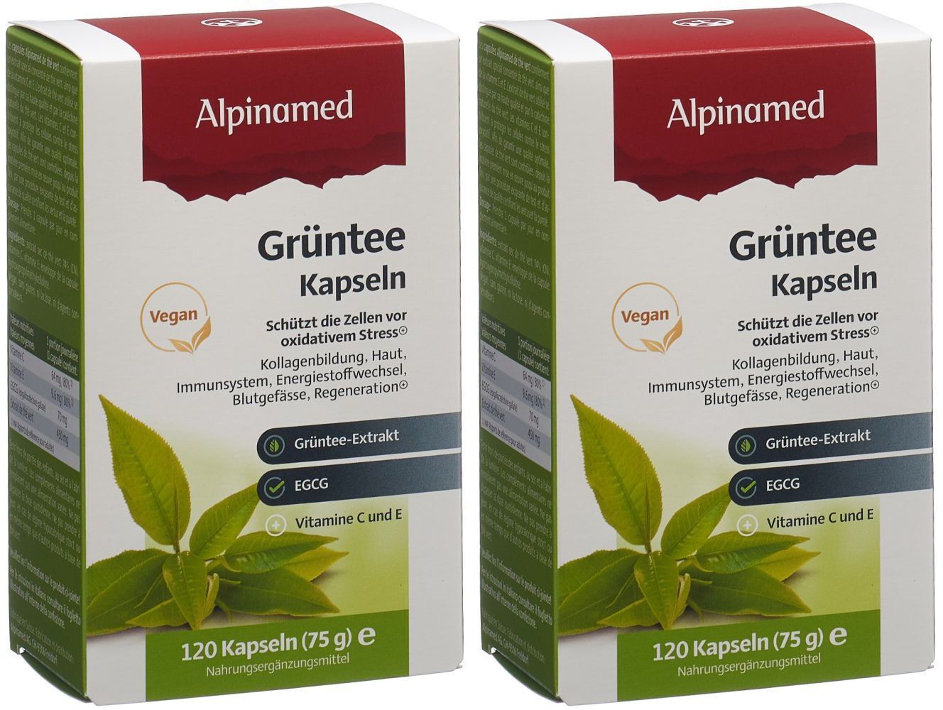 Zwei Schachteln ALPINAMED Grüntee Kapseln. Grün-weiße Verpackung mit Produktinformationen und Logo. Vegan-Siegel.