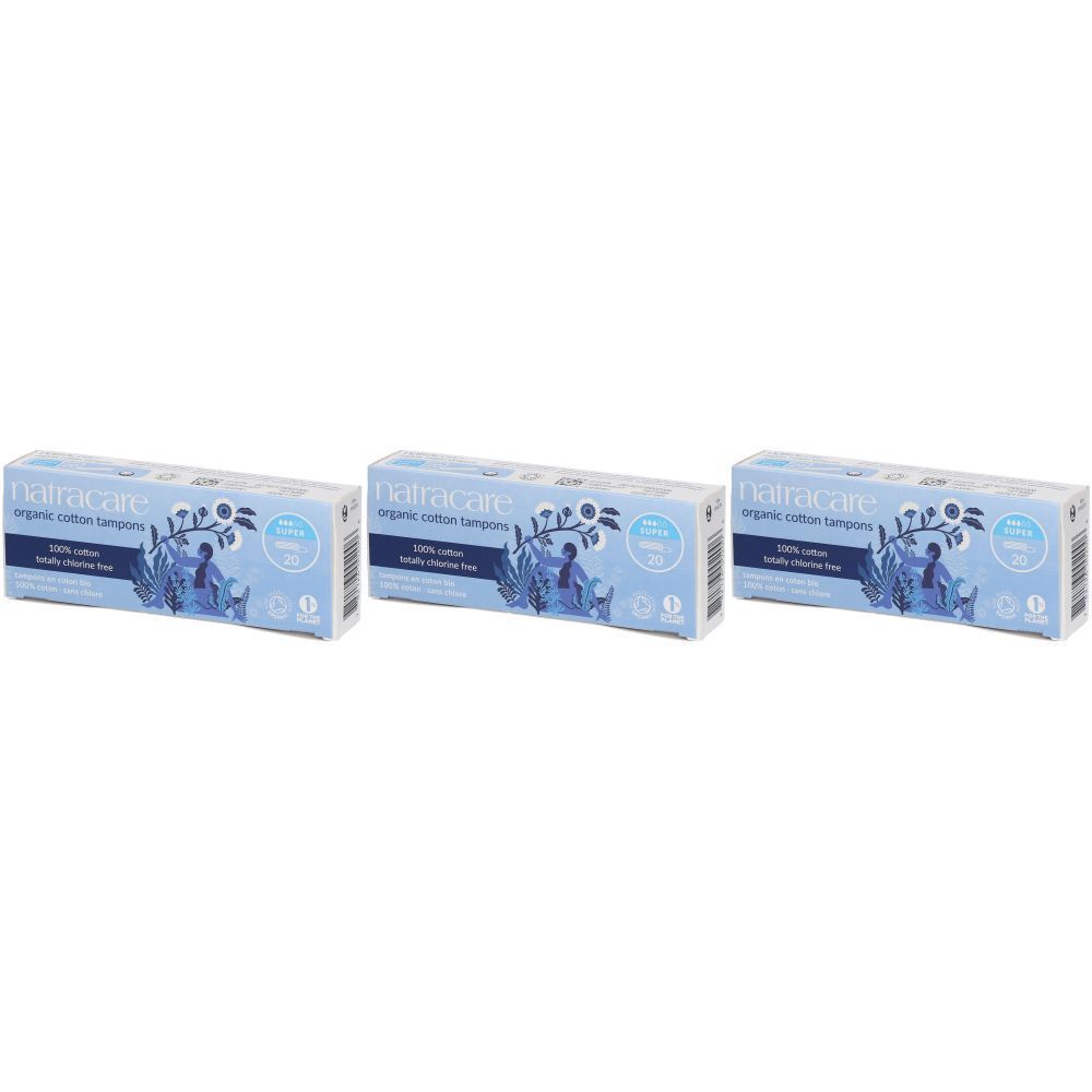 Drei Schachteln Tampons. Blaue Verpackung mit Schriftzug "natracare organic cotton tampons".