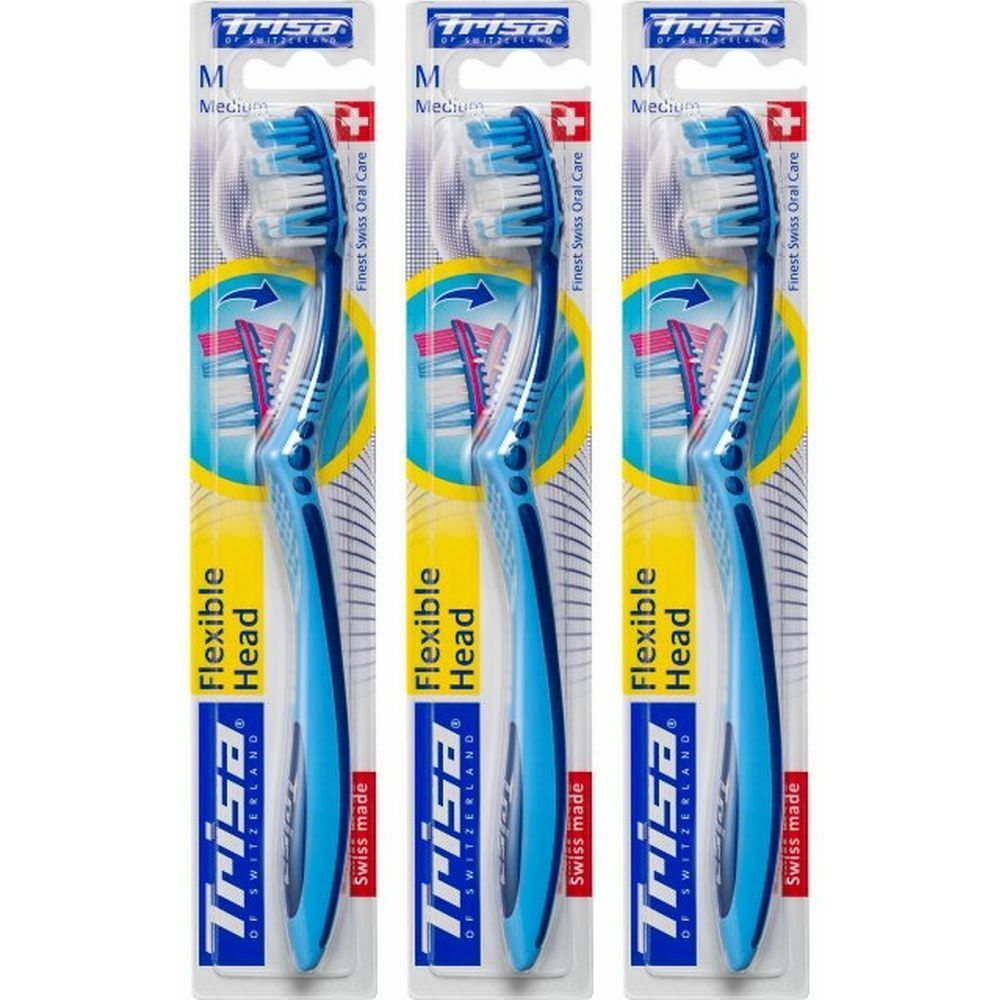 Trois brosses à dents en emballage blister. Manches bleues, têtes flexibles, soies blanches. Inscription : TRISA, Flexible Head, Swiss made.