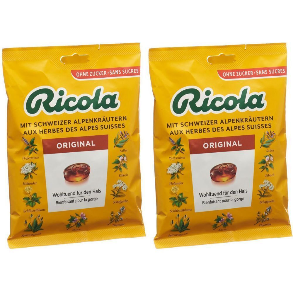 Zwei gelbe Beutel mit "Ricola"-Logo und Text. Aufschrift: "MIT SCHWEIZER ALPENKRÄUTERN". Abbildung eines Bonbons. "Ohne Zucker".