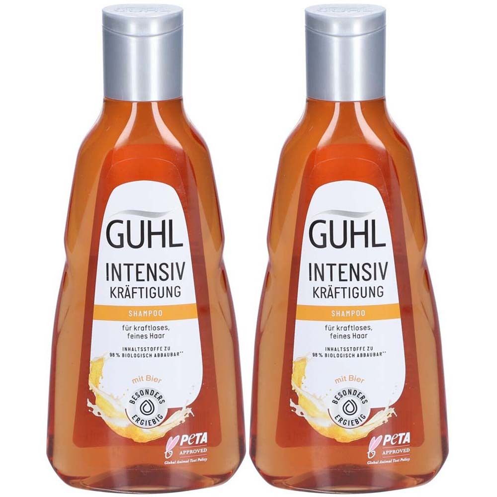 Zwei Flaschen GUHL Intensivkräftigung Shampoo. Orangefarbene Flüssigkeit in Flaschen mit silbernen Deckeln. Aufschrift: GUHL, Intensiv Kräftigung.