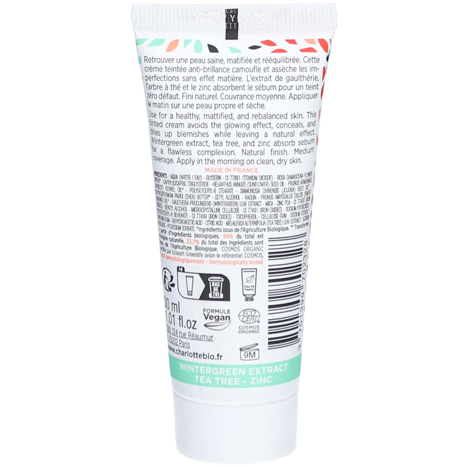 Rückseite der Charlotte Bio BB Cream Tube. Inhaltsstoffe, Text und Logos. Bio-Zertifizierung und Vegan-Siegel.