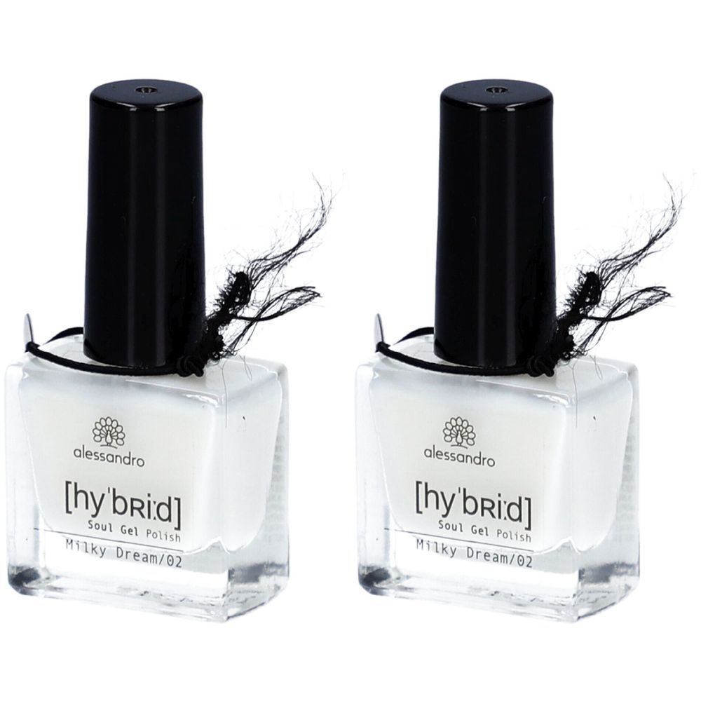 Zwei Flakons Nagellack. Quadratische Glasflaschen mit schwarzem Deckel. Aufschrift: alessandro [hybrid] Soul Gel Polish Milky Dream/02.