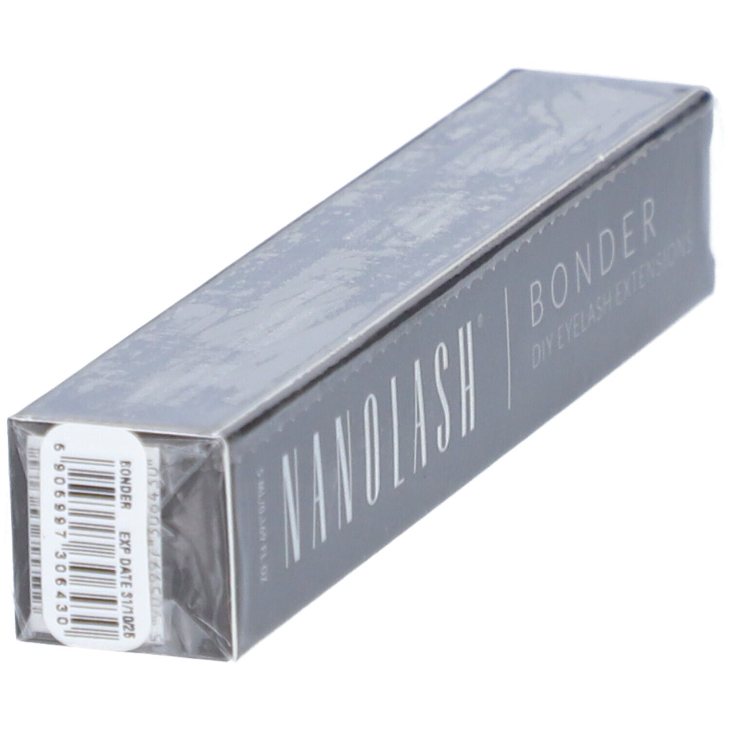 Boîte grise foncée, "NANOLASH" et "BONDER DIY EYELASH EXTENSIONS". Code-barres et date d'expiration.