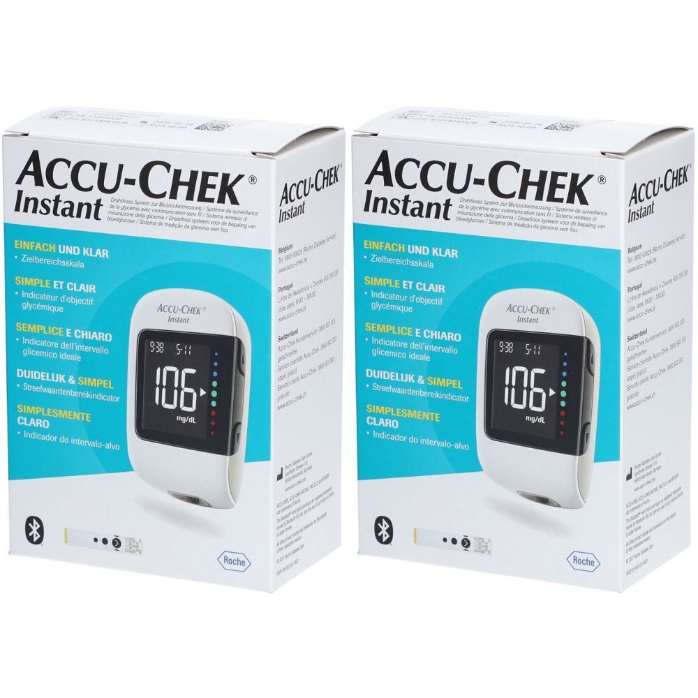 Zwei Packungen des ACCU-CHEK Instant Blutzucker-Überwachungssystems. Auf den Packungen sind ein Messgerät und Text in mehreren Sprachen abgebildet.