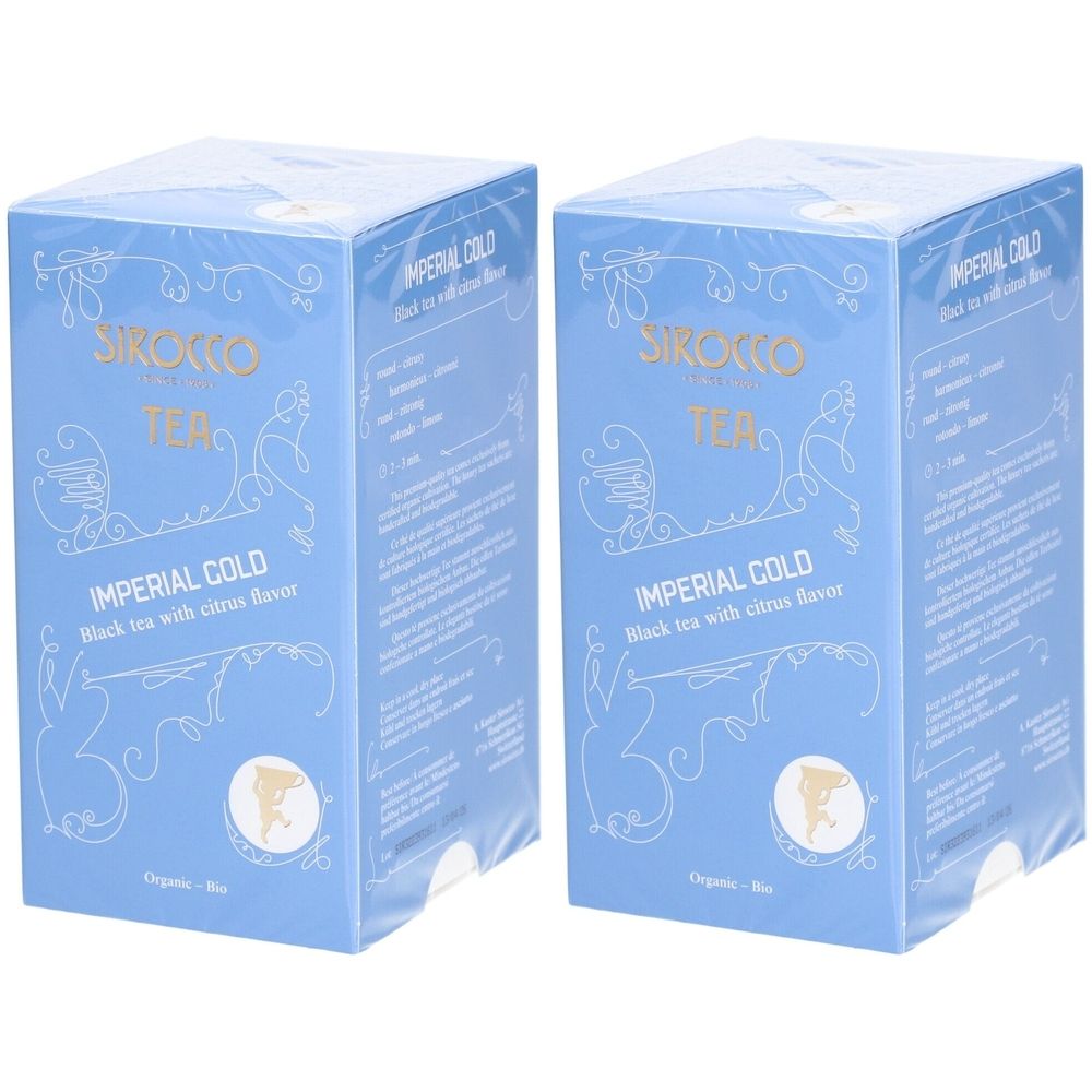 Zwei hellblaue Kartons mit Aufdruck. Aufschrift: Sirocco Tea Imperial Cold, schwarzer Tee mit Zitrusgeschmack. Organisch - Bio.