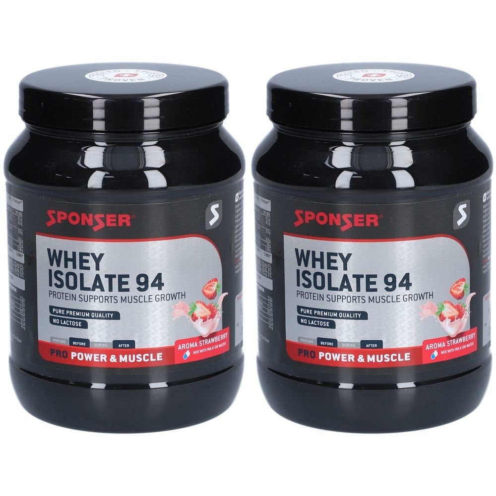 Zwei schwarze Dosen mit dem Aufdruck "SPONSER WHEY ISOLATE 94". Aufschrift: Protein unterstützt Muskelwachstum. Aroma Erdbeere.