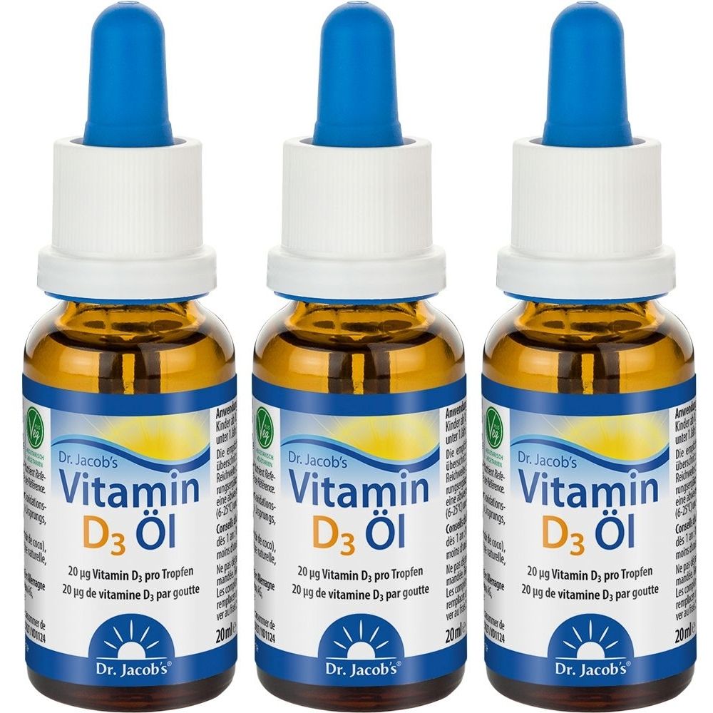 Drei Flaschen Dr. Jacob's Vitamin D3 Öl. Braune Glasflaschen mit blauen Tropfaufsätzen und weißen Verschlüssen. Etiketten mit Produktinformationen.