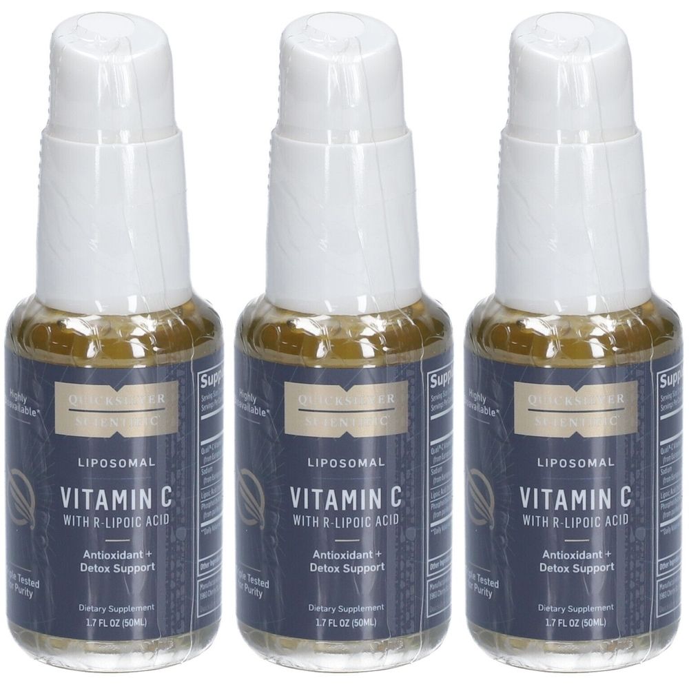 Trois flacons de vitamine C liposomale. Étiquettes bleu foncé avec texte blanc. Contient de l'acide R-lipoïque. Avec tête de dosage.