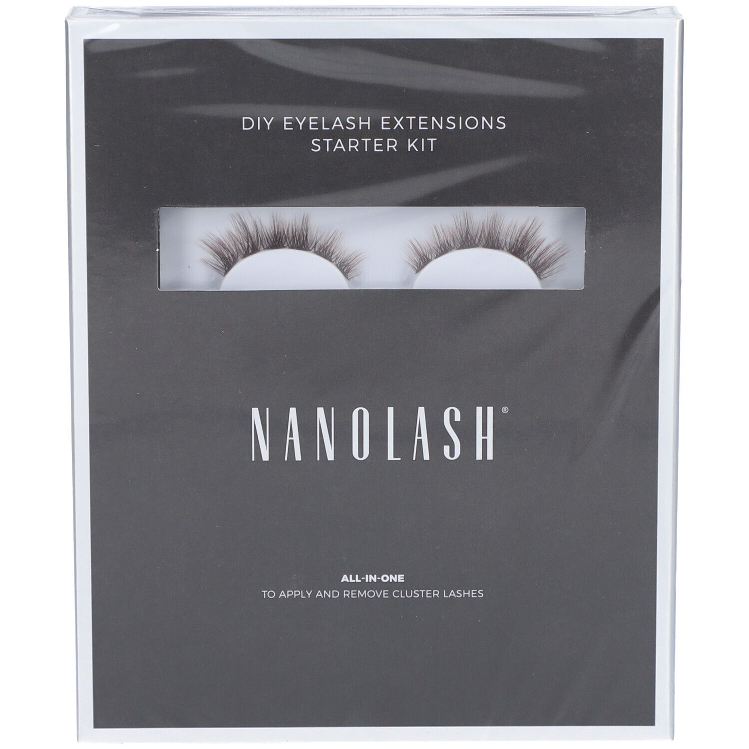 NANOLASH® DIY Wimpernverlängerung Starter Kit. Schwarze Verpackung mit Produktansicht. Text: DIY Eyelash Extensions, NANOLASH.