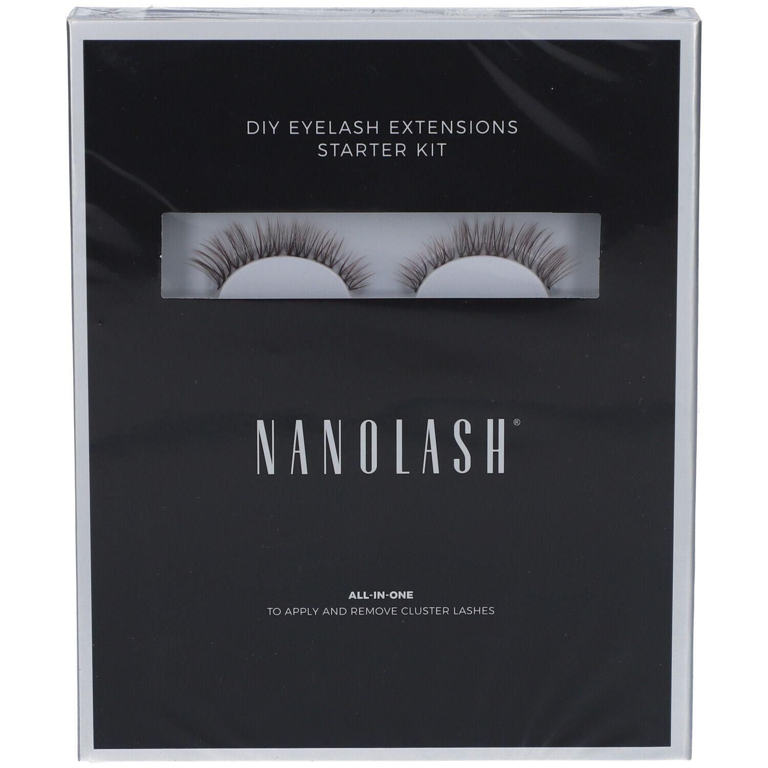 NANOLASH® Starter Kit. Schwarze Verpackung mit Wimpern-Demo. Sichtbarer Schriftzug: DIY EYELASH EXTENSIONS STARTER KIT und NANOLASH.