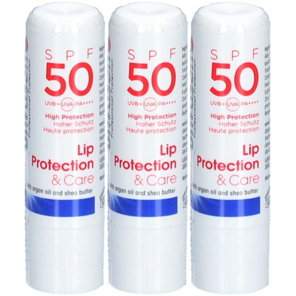 Drei Lippenpflegestifte mit SPF 50. Weißes Gehäuse mit roter Schrift: SPF 50, Lip Protection & Care. Enthält Arganöl und Sheabutter.