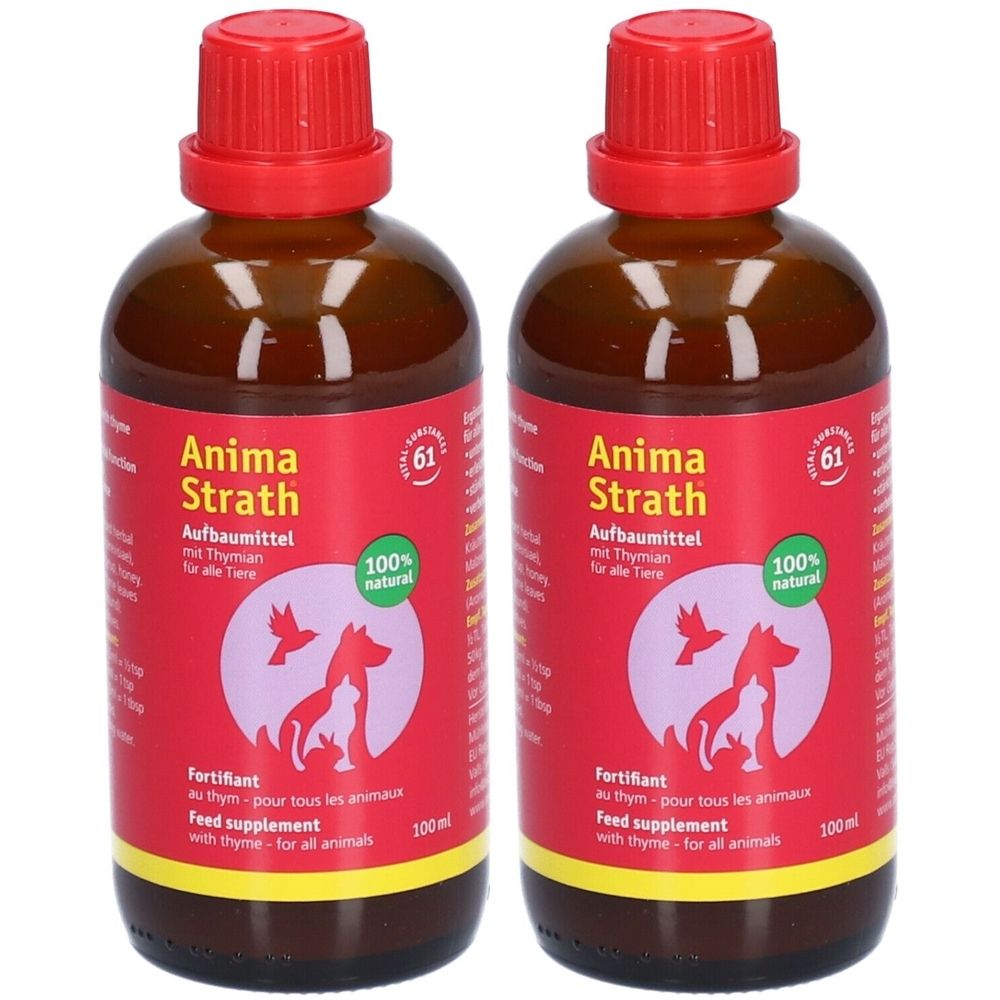 Deux flacons d'Anima Strath, complément pour animaux. Étiquettes rouges avec nom, logo et texte. Flacons en verre brun, bouchon rouge.