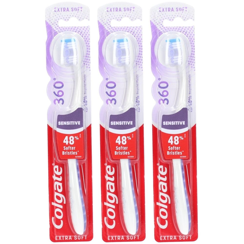 Drei Zahnbürsten in Verpackung. Marke Colgate 360° Sensitive Pro-Relief extra soft. Extra weiche Borsten.