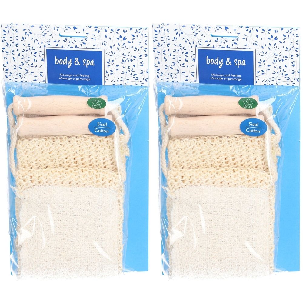 Zwei Rückengürtel in Plastikverpackung. Holzgriffe, Sisal- und Baumwollmaterial. Aufschrift: body & spa.