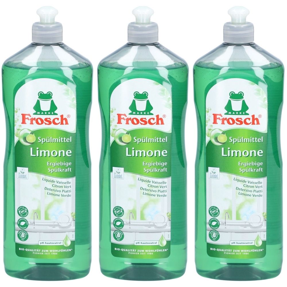 Drei grüne Flaschen Spülmittel mit dem Frosch-Logo. Aufschrift: Spülmittel Limone.