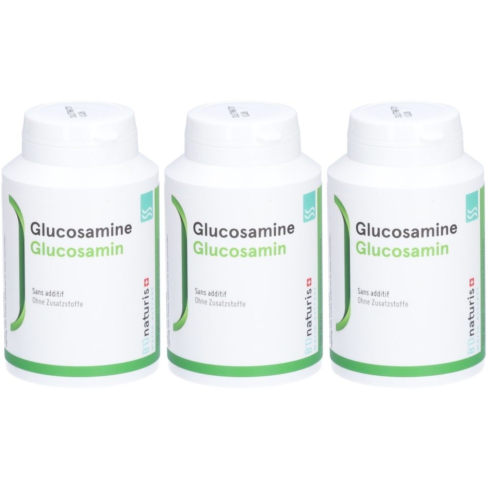 Drei weiße Flaschen mit grünem Etikett. Aufschrift: Glucosamine, ohne Zusatzstoffe. Marke: Bionaturis.
