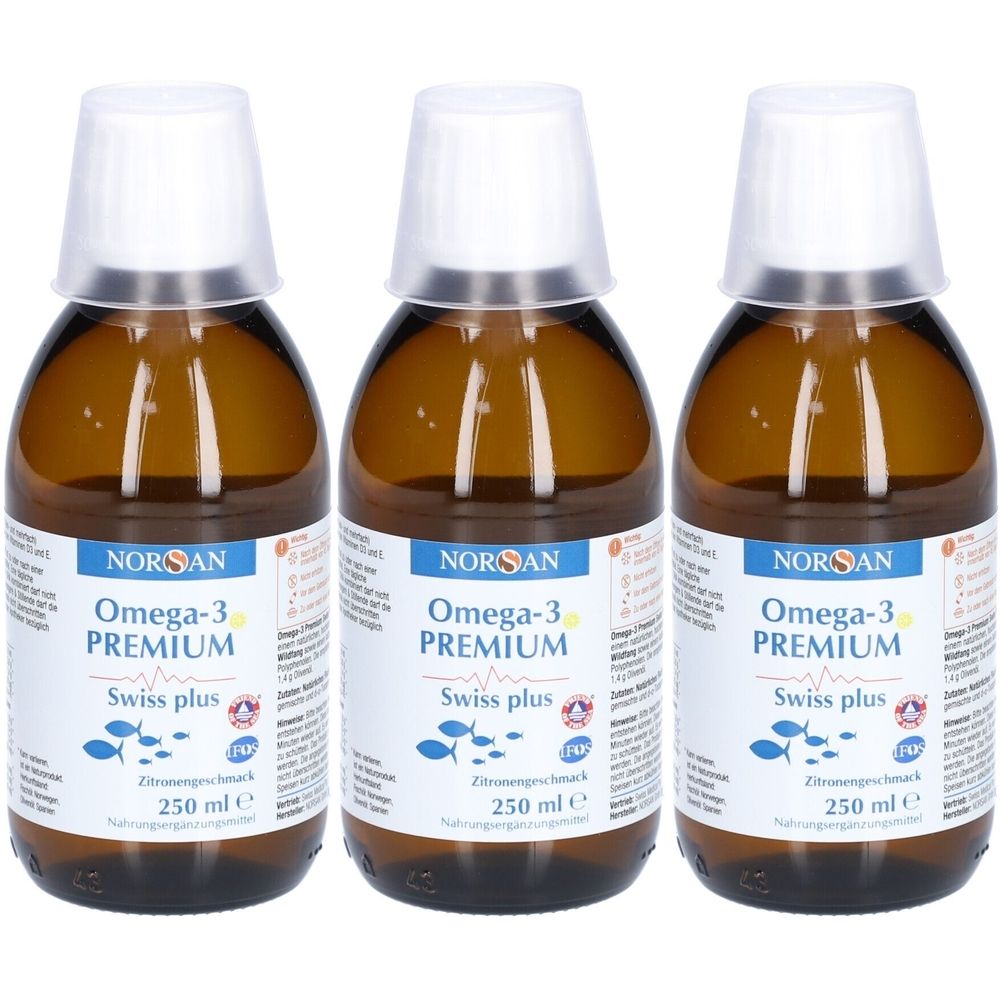 Drei Flaschen NORSAN Omega-3 Premium Swiss plus Öl. Braune Glasflaschen mit weißem Deckel und Etikett. 250 ml.