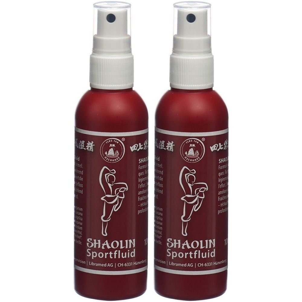 Deux flacons de SHAOLIN Sportfluid. Flacons rouges avec vaporisateur blanc. Logo et inscription SHAOLIN Sportfluid.