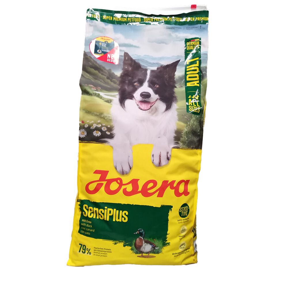 Gelber Beutel mit Hund und Produktnamen JOSERA SensiPlus. Aufdruck: Adult, 79%.