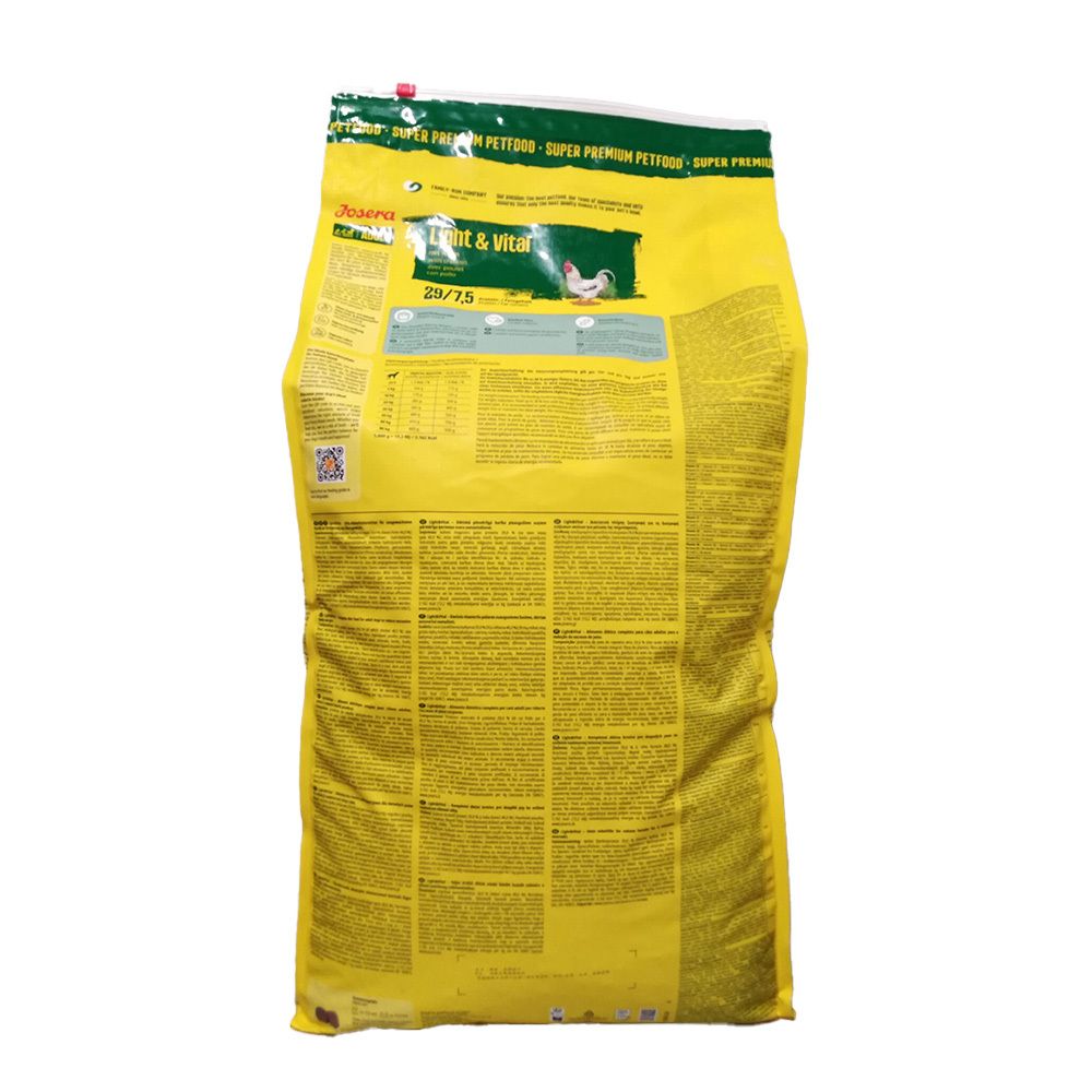 Rückseite des gelben Josera-Hundefutterbeutels. Text und Informationen.