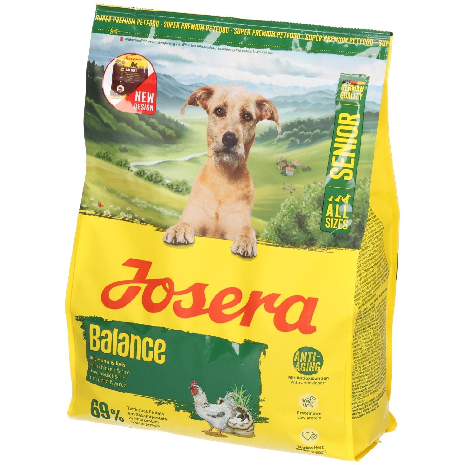 Gelber Beutel mit Hund und Produktnamen JOSERA Balance. Aufdrucke: Senior, Anti-Aging, 69% tierisches Protein. Abbildung von Huhn.