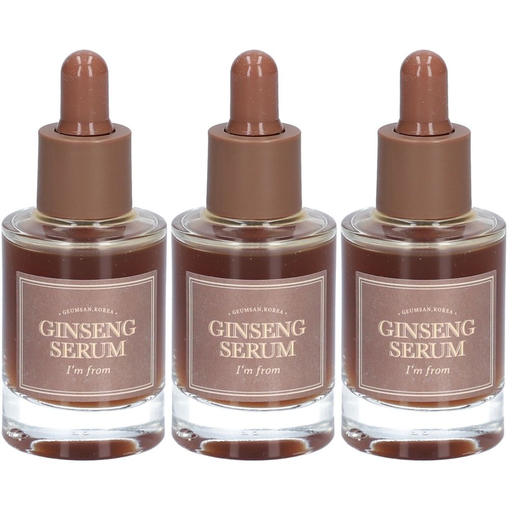 Drei Flaschen Ginseng Serum mit braunen Deckeln und Etiketten. Aufschrift: Ginseng Serum, I'm from.