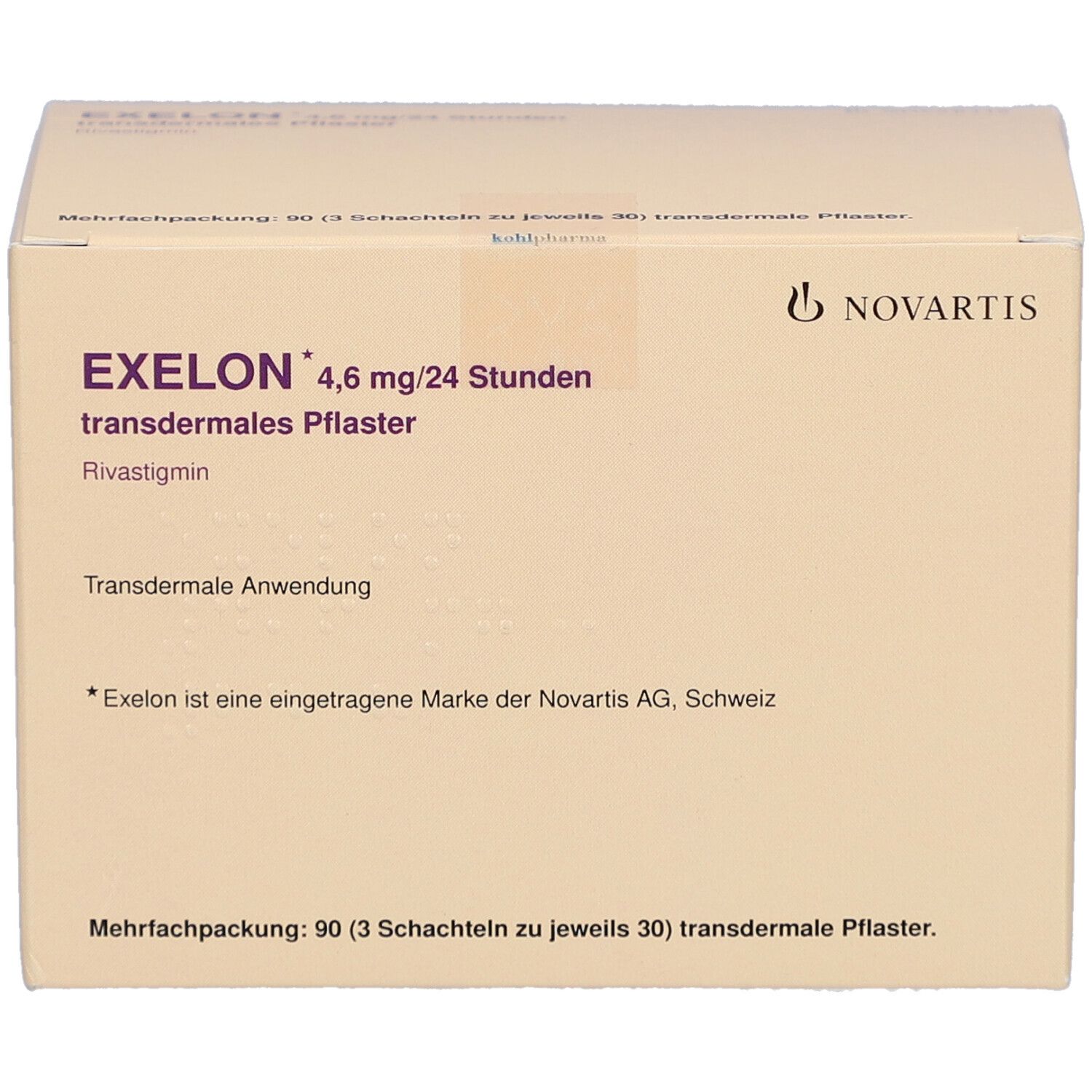 Beige Kartonverpackung mit Exelon-Logo und Produktinformationen. Novartis-Logo. Text: transdermales Pflaster, 4,6 mg/24 Stunden.