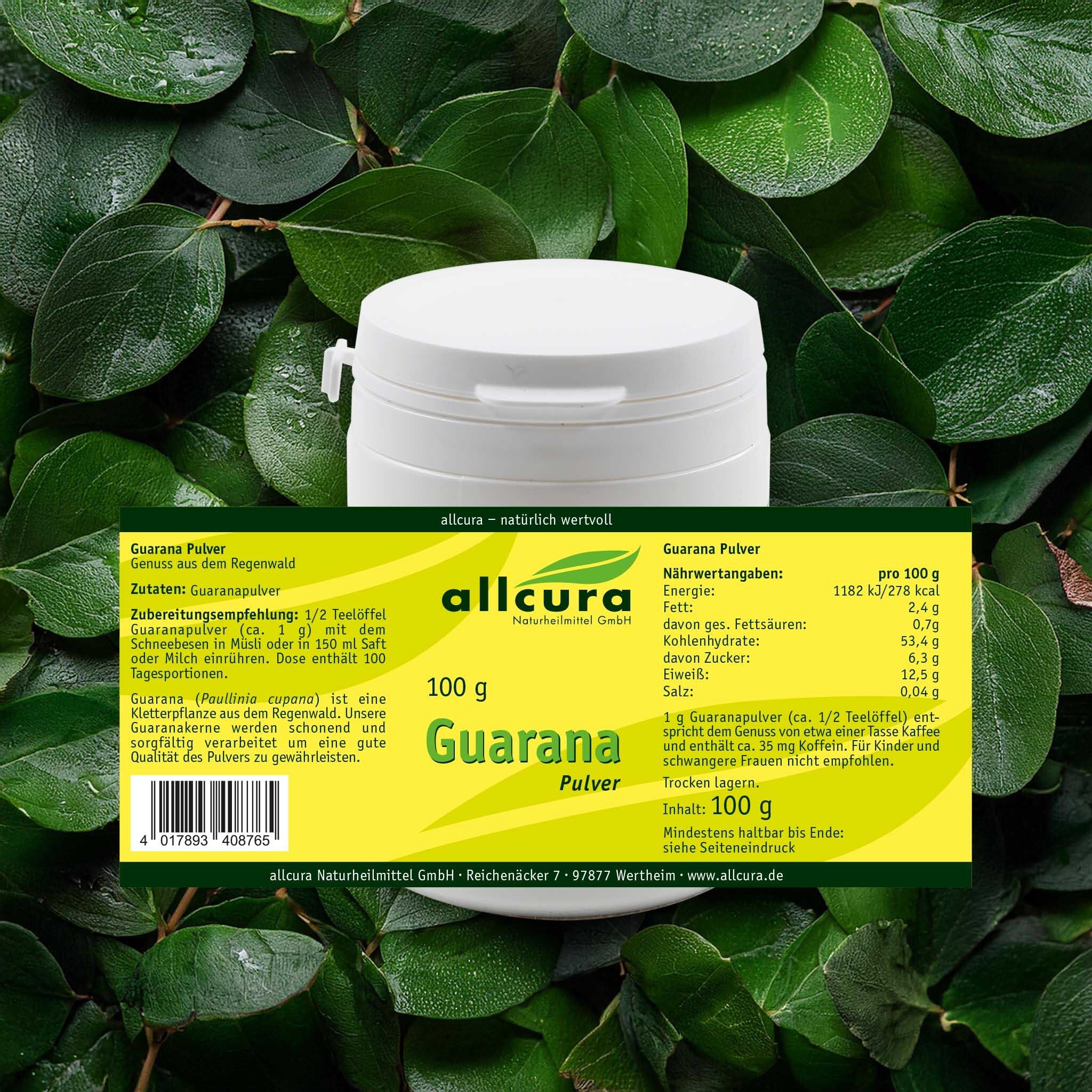 Weißer Behälter mit grün-gelbem Etikett. Aufschrift: allcura Guarana Pulver, 100 g. Blätter im Hintergrund.