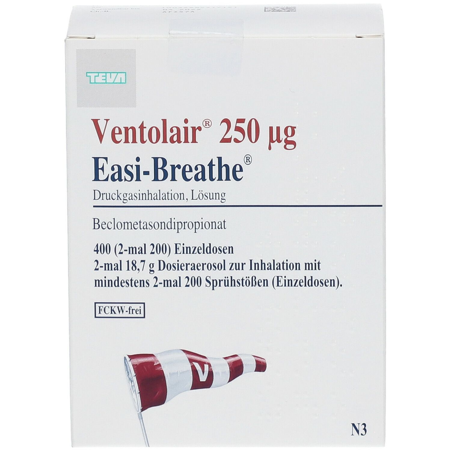Weiße Verpackung mit Aufdruck. Schriftzug: Ventolair 250 µg Easi-Breathe. Text und Abbildung eines Windpfeils. Logo oben links.