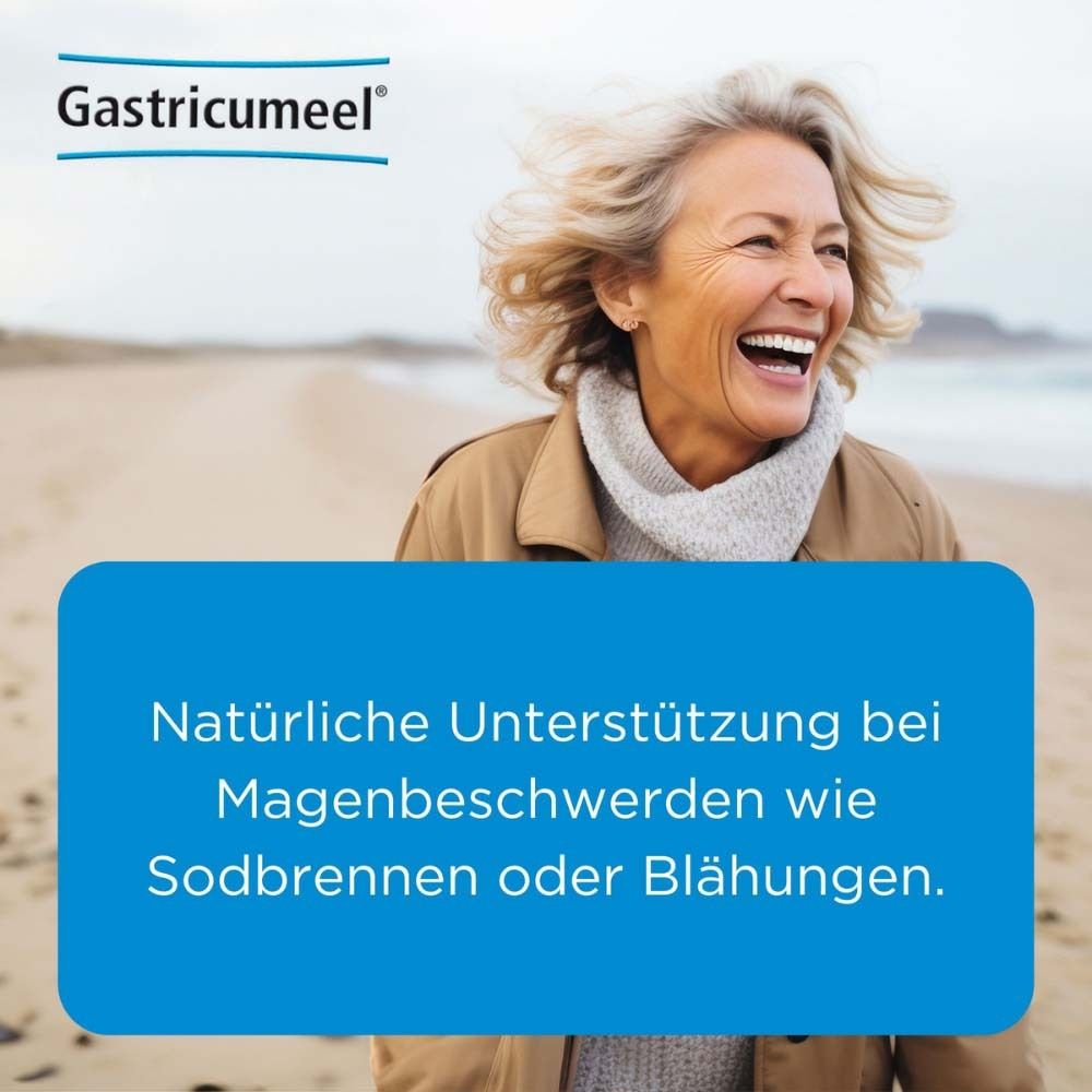Ältere Frau am Strand. Blauer Kasten mit Text: Natürliche Unterstützung bei Magenbeschwerden.