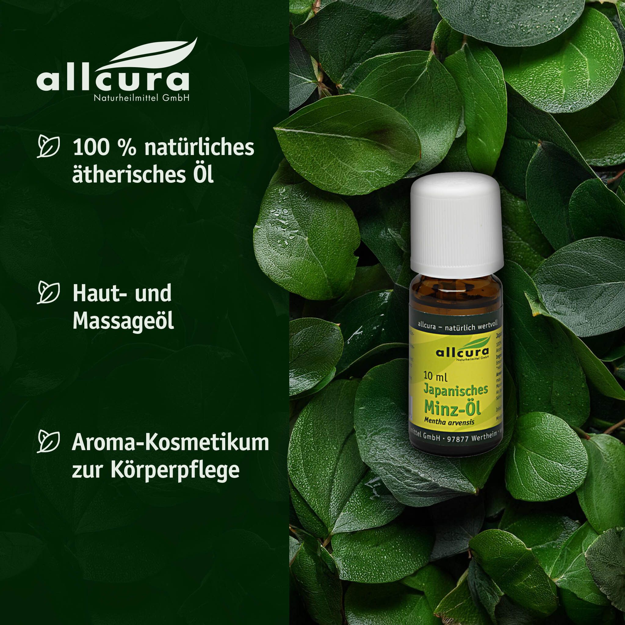 Braune Glasflasche mit weißem Deckel, umgeben von grünen Blättern. Etikett mit Produktname und Marke: allcura.