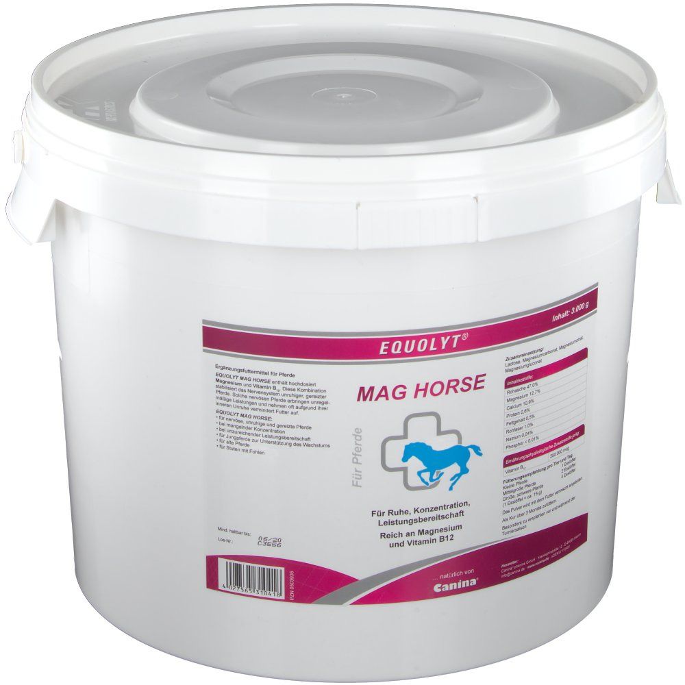 Weißer Eimer mit Deckel. Aufschrift: Equolyt Mag Horse, Logo Pferd. Enthält Magnesium und Vitamin B12. Hersteller: Canina.