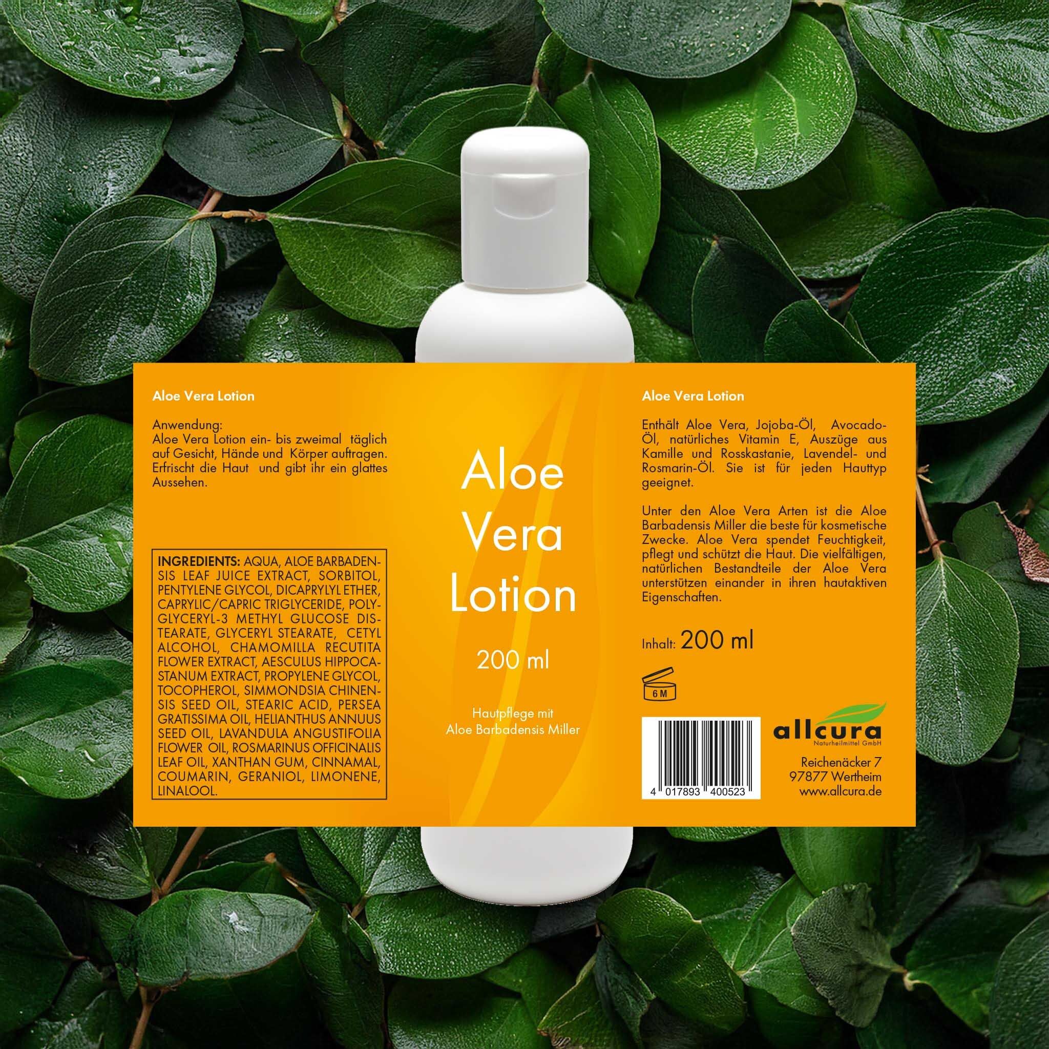 Weiße Flasche mit gelbem Etikett, umgeben von Blättern. Aufschrift: Aloe Vera Lotion. 200 ml.