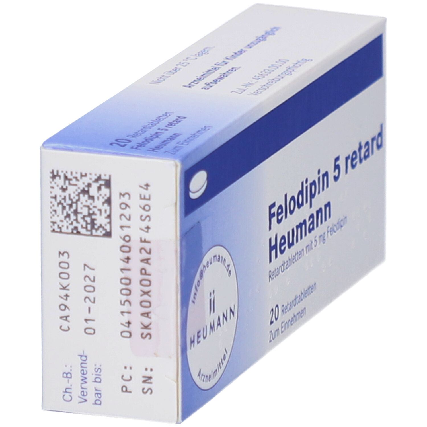 Schachtel Felodipin 5 retard Heumann. Aufdruck mit Chargennummer, Verfallsdatum und Barcode. Blaue und weiße Farben.