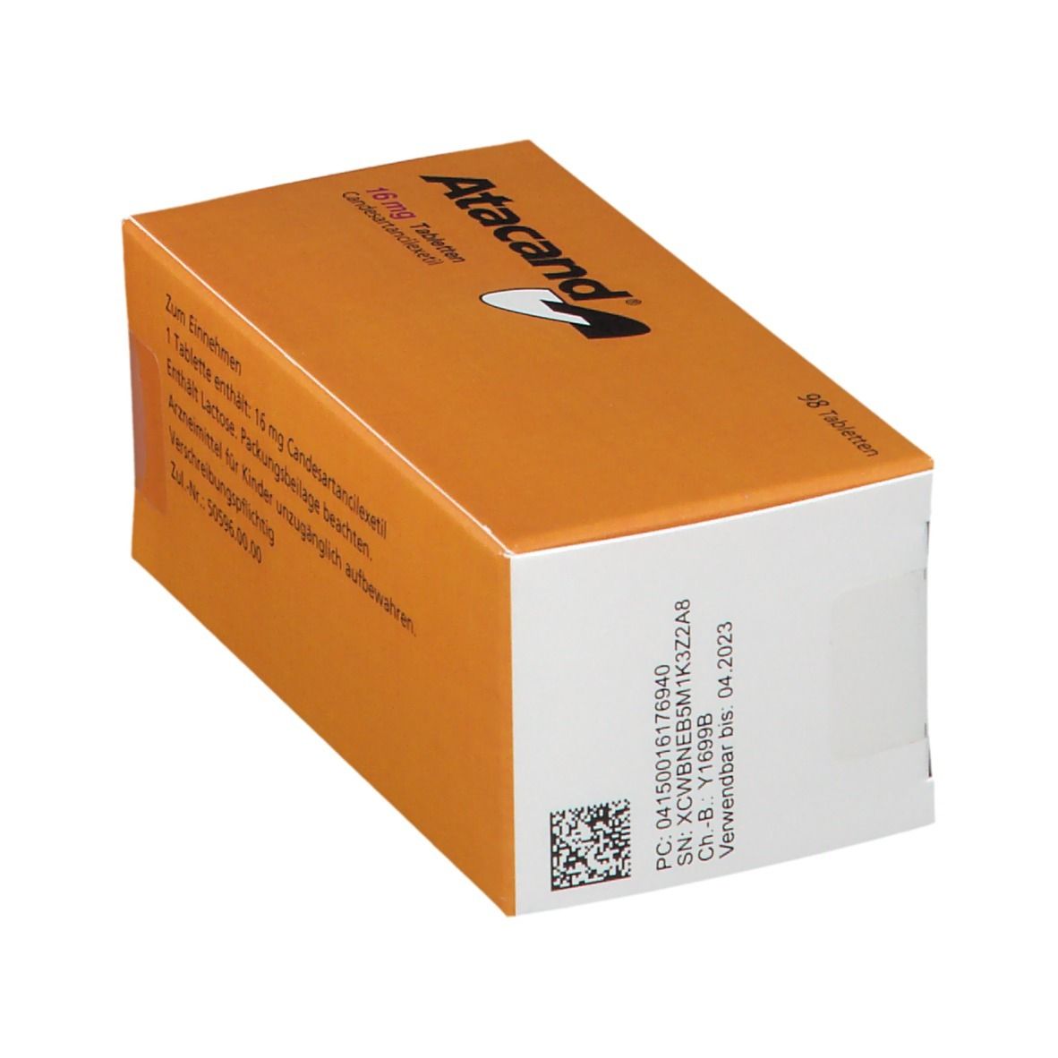 Schräg gestellte Atacand-Tablettenschachtel mit Text. Aufschrift: 16 mg Tabletten. Hersteller AstraZeneca.