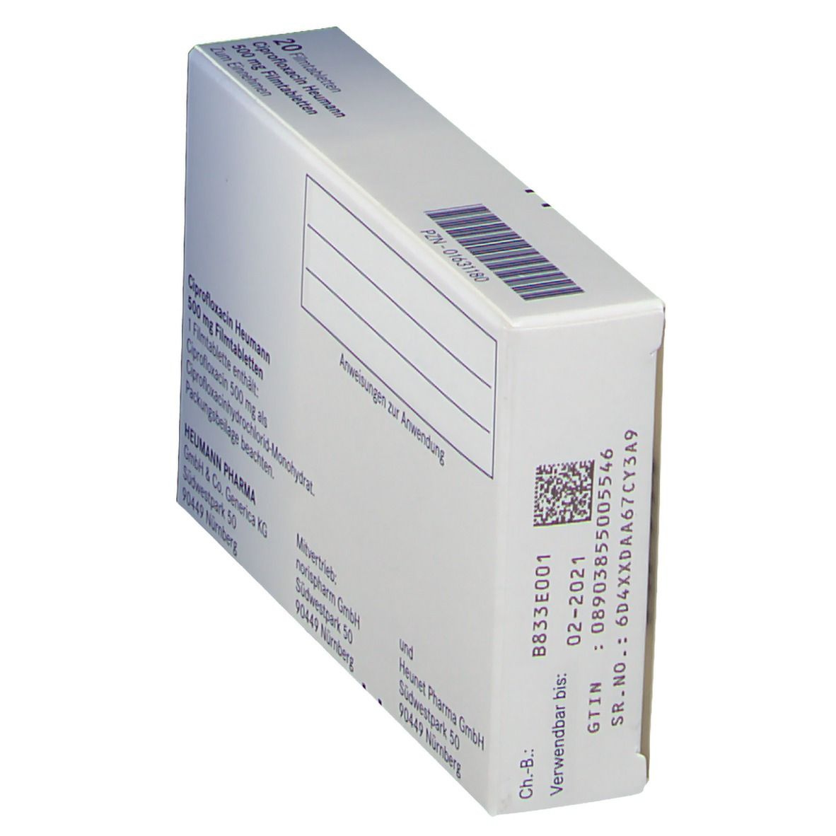Schrägansicht der Ciprofloxacin Heumann 500 mg Packung. Rückseite mit Informationen zu Hersteller und Chargennummer.