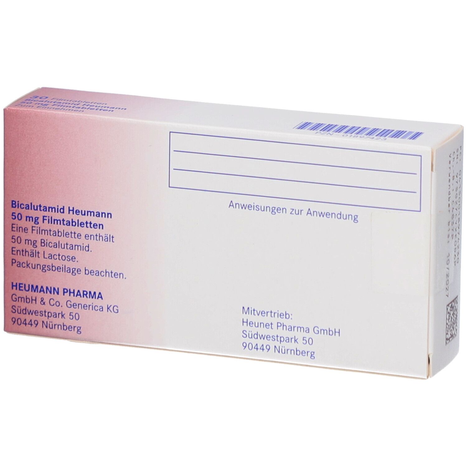 Rückseite der Schachtel mit Bicalutamid Heumann 50 mg Filmtabletten. Textinformationen und QR-Code. Weißer Hintergrund.