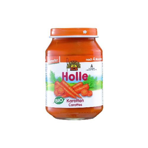 Glas mit orangefarbenem Inhalt. Aufschrift: Holle Bio Karotten. Abbildung von Karotten. Deckel orange.