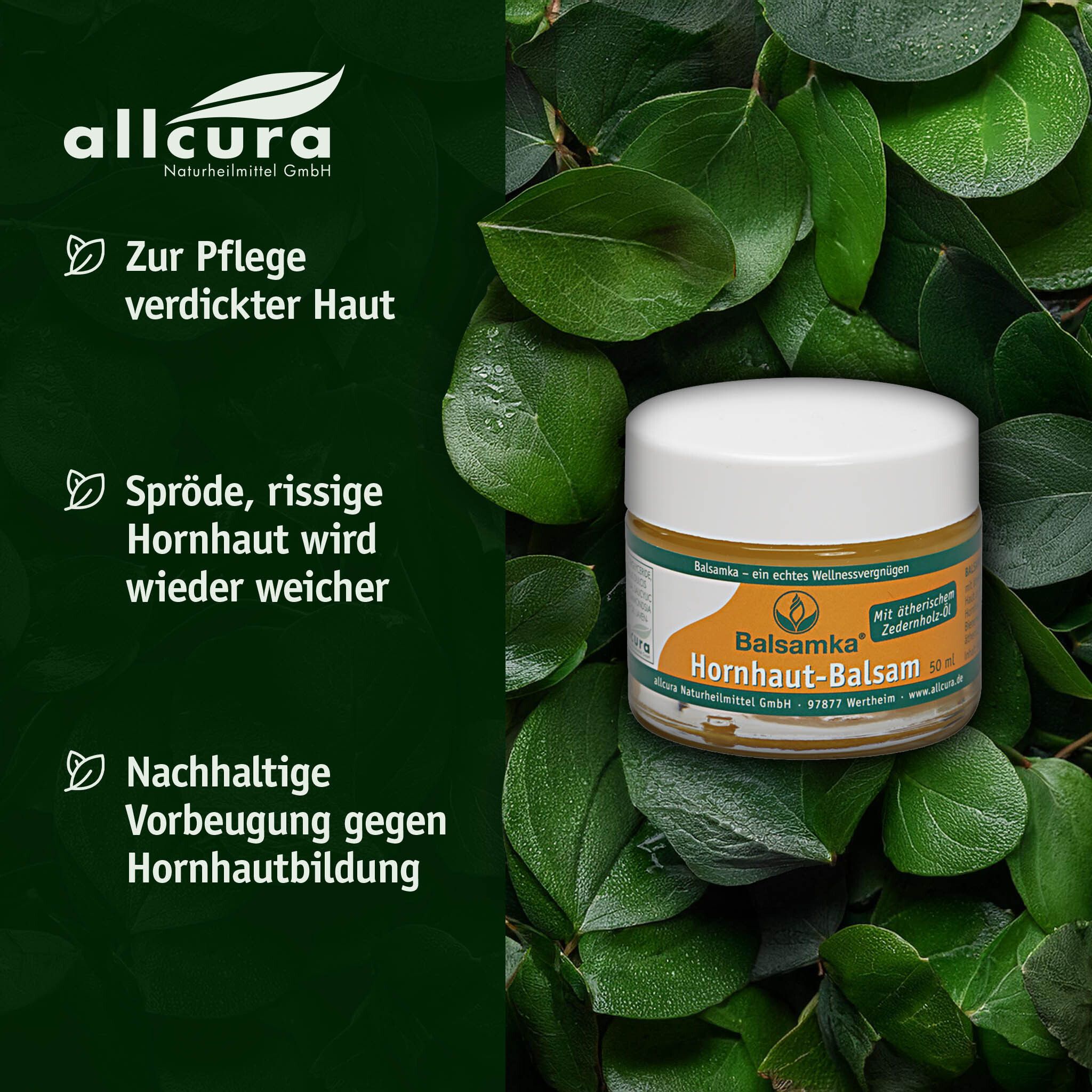 Produkt in Blättern. Aufschrift: Balsamka Hornhaut-Balsam. Für verdickte Haut. Macht spröde Haut weicher. Nachhaltige Vorbeugung.