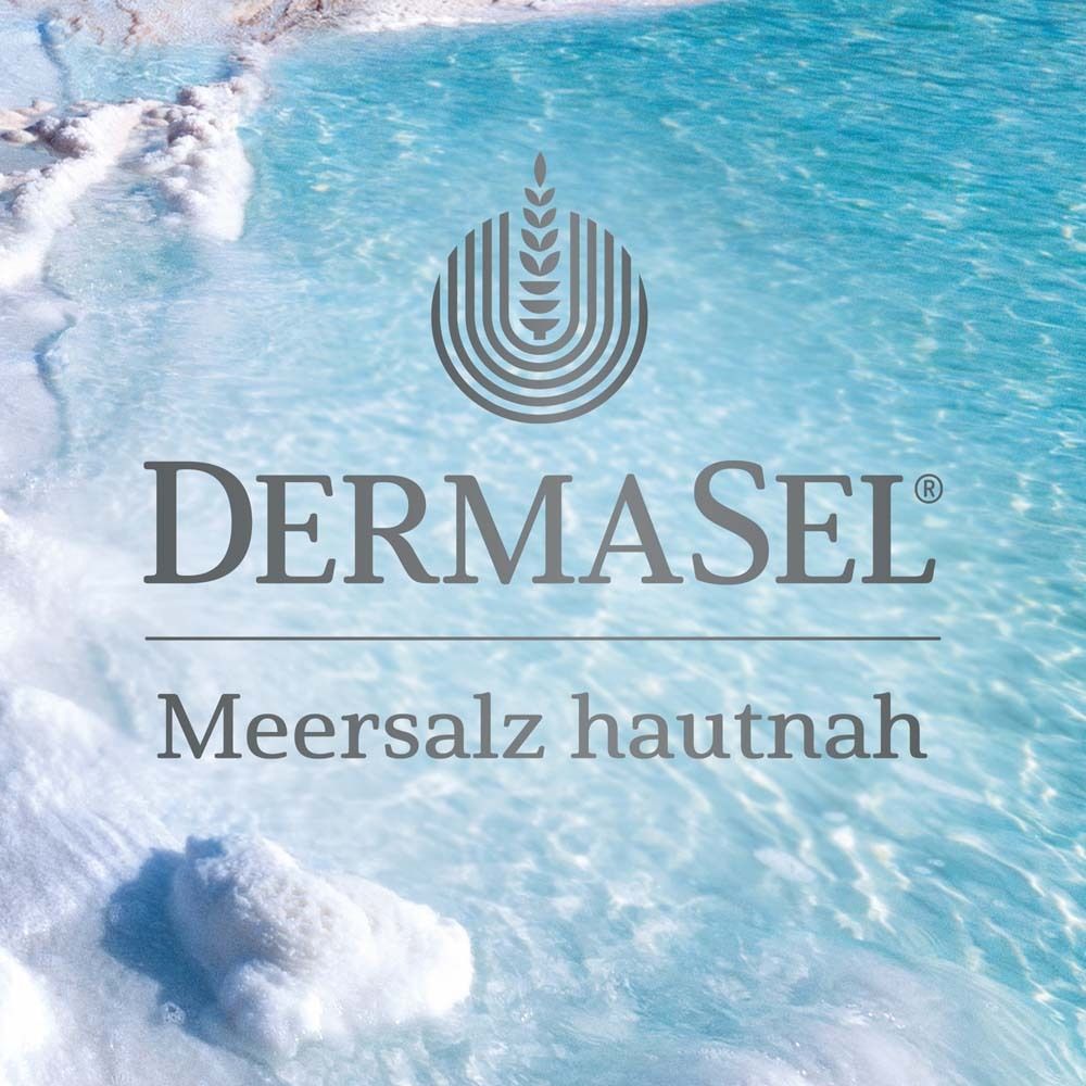 DermaSel Logo. Text: Meersalz hautnah. Hintergrund: Wasser und Salz.